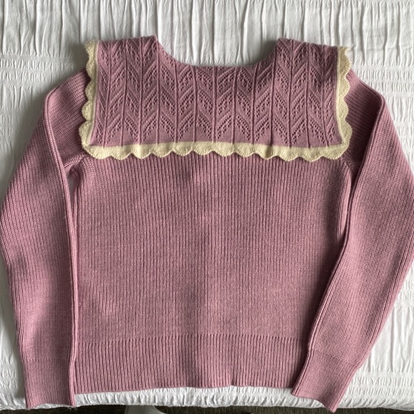 Y.A.S lilac cardigan w/ pretty cream scalloped edge Peter Pan collar. Small - Picture 5 of 10